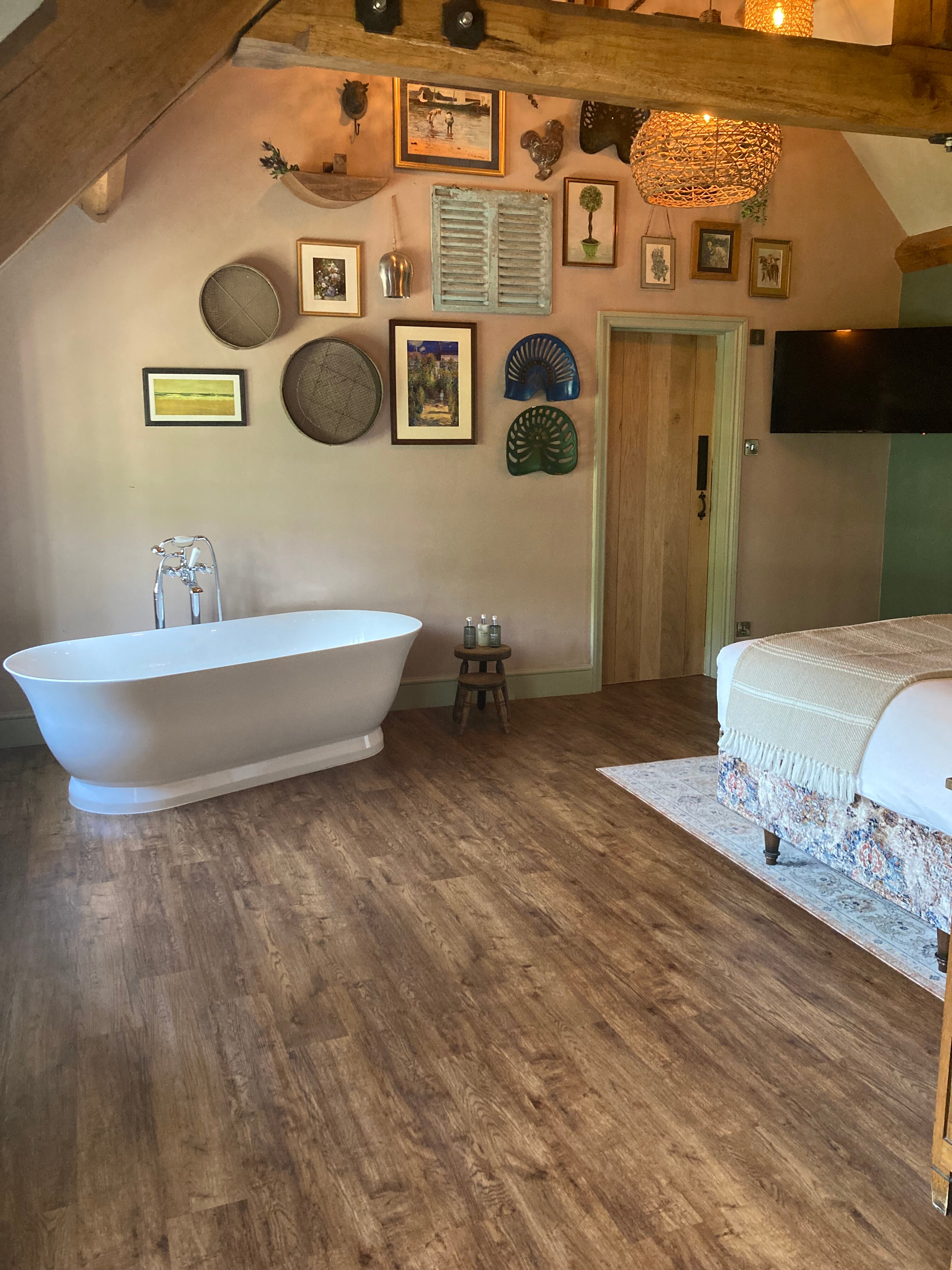 The Masons Arms-官方