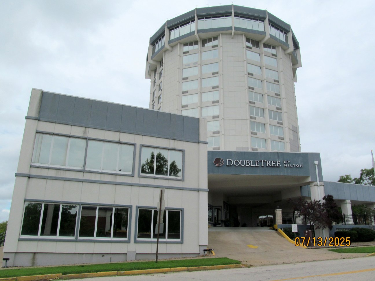 杰斐逊城希尔顿逸林酒店-浴室