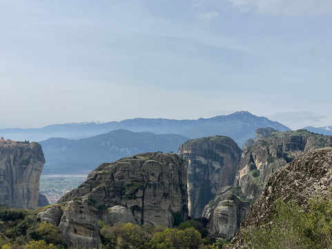 Zenith Travel & Tours-地拉那必去景点