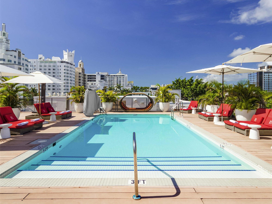 奥尼南海滩酒店