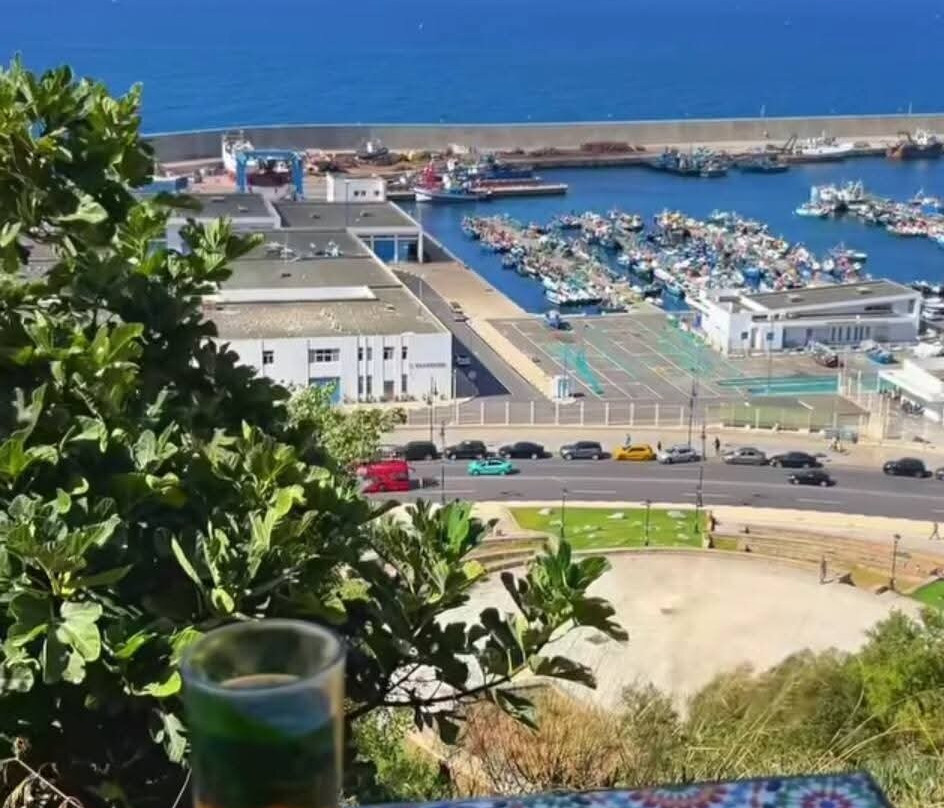 Grand Taxi Tanger-丹吉尔必去景点