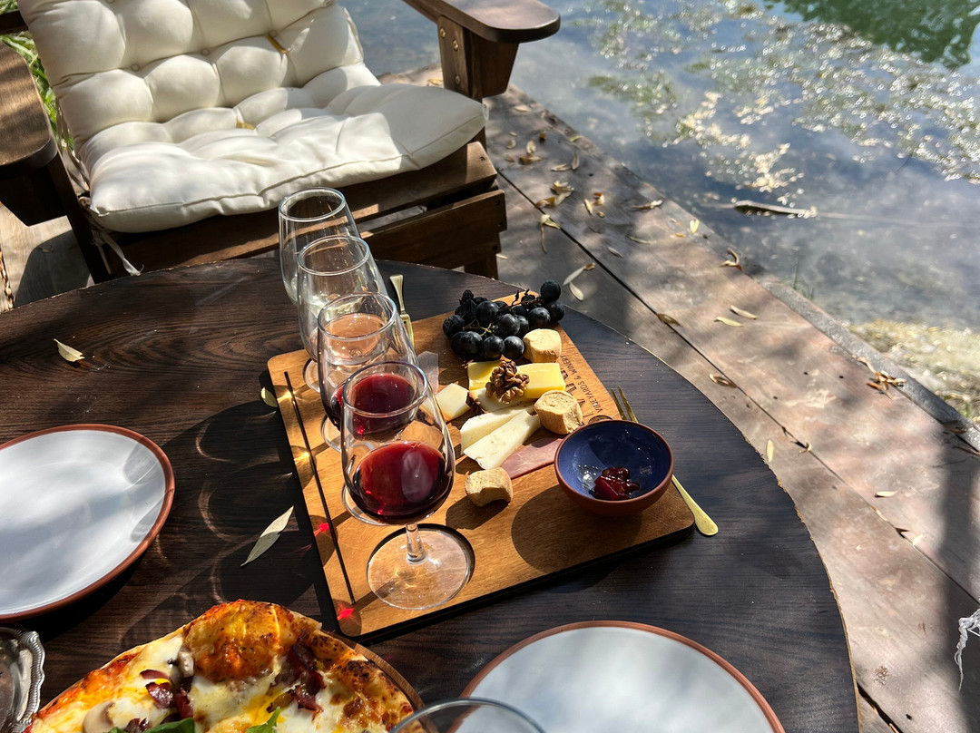 S'narin Vineyards & Winery-内夫谢希尔必去景点