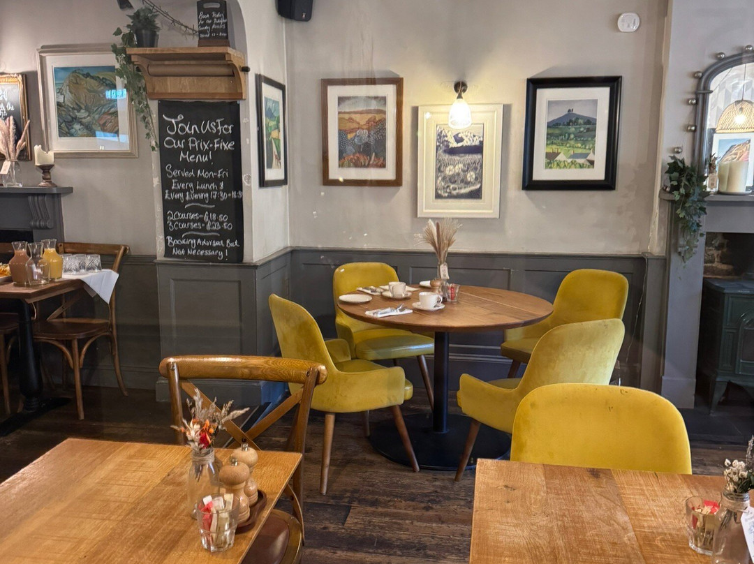 The Bull Hotel, Bridport主图