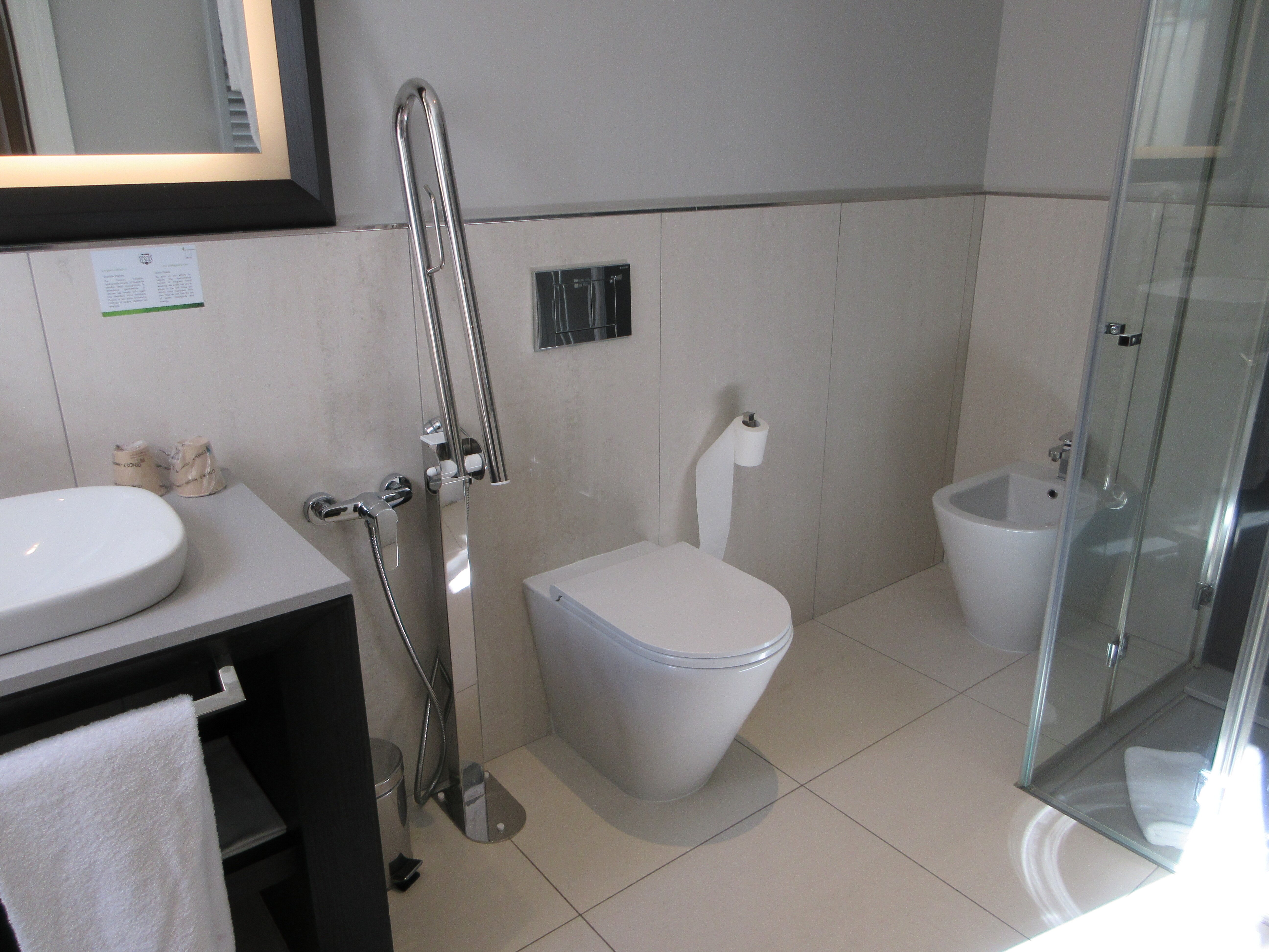 格兰蒂意大利酒店-浴室