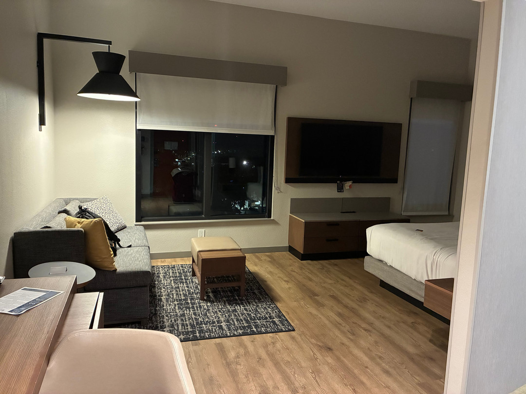 Hyatt Place Gainesville Downtown主图