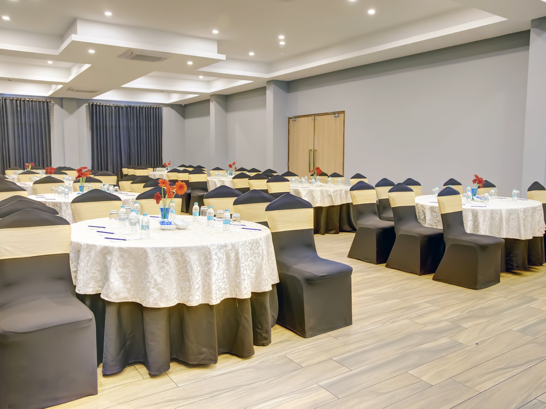 Cygnett Resort Mountain Breeze - Nainital主图