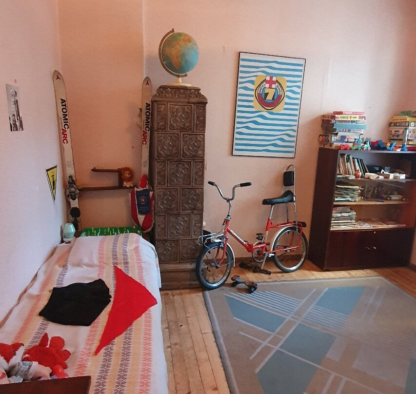 The Red Flat-索非亚必去景点