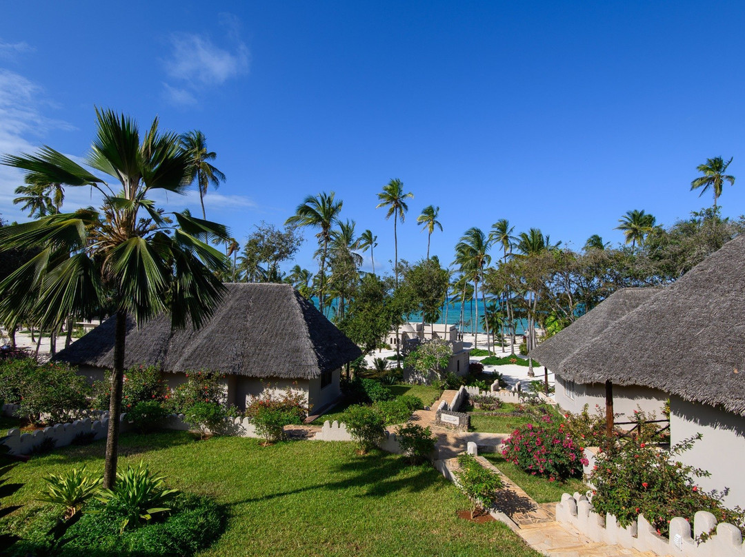 钻石马潘兹海滩全包式酒店主图