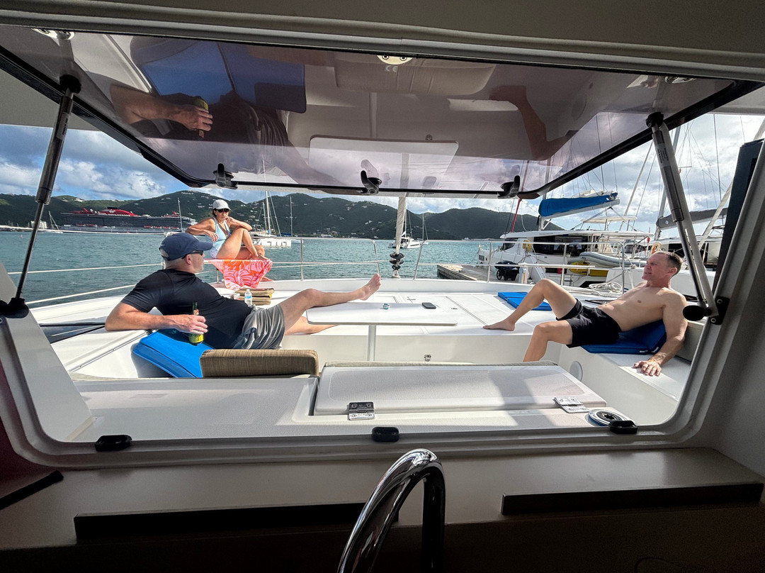 Conch Charters-Road Town必去景点