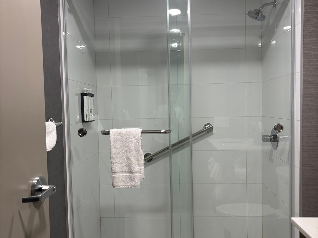 Hyatt Place Toronto / Brampton主图