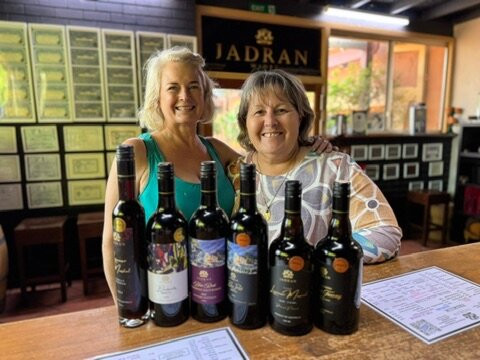 Jadran Wines-Orange Grove必去景点