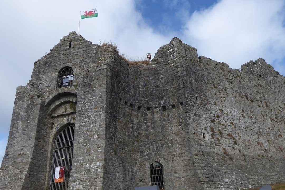 Oystermouth Castle-Mumbles必去景点