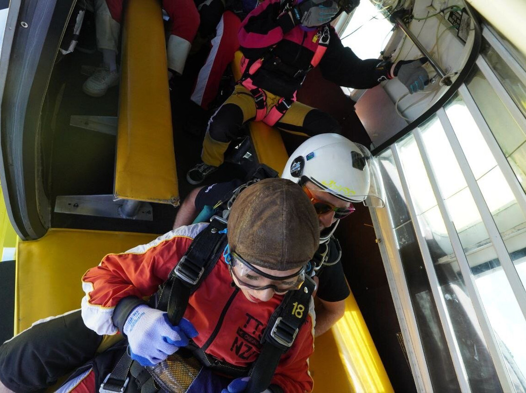 陶波双人跳伞之旅-陶波必去景点