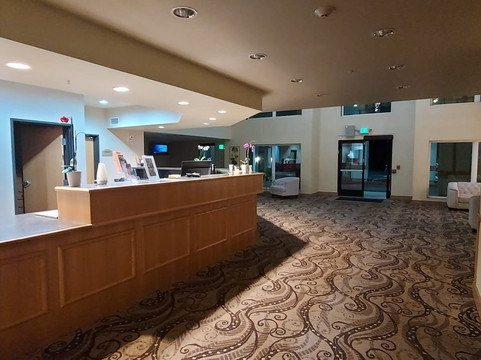 Pacific Sunrise Inn & Suites