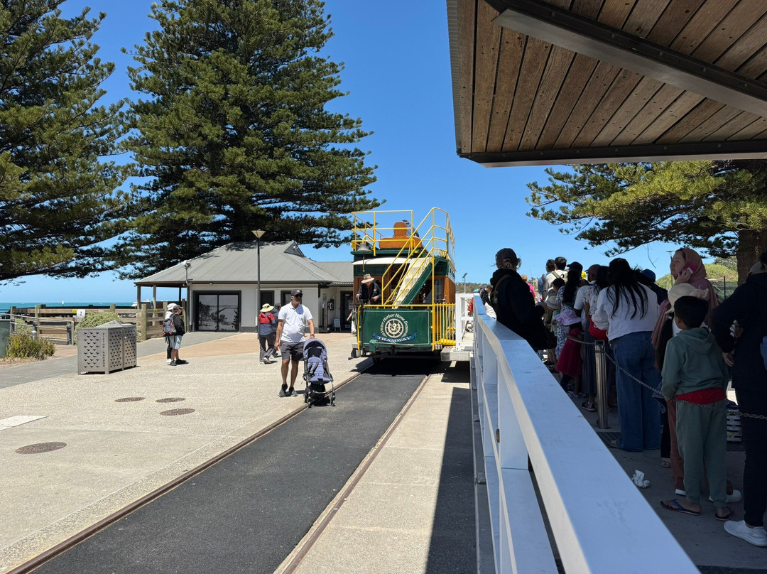 Victor Harbor Horse Drawn Tram-维克多港必去景点