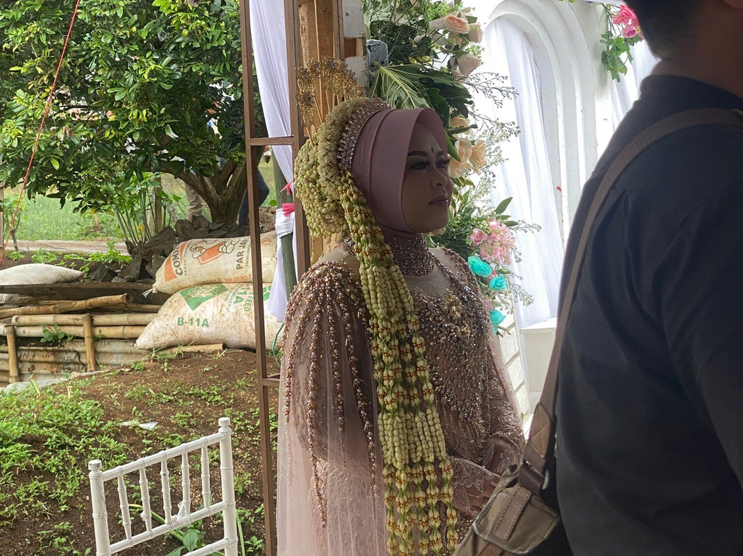 Sutan Raja Hotel & Convention Centre Soreang-Bandung主图