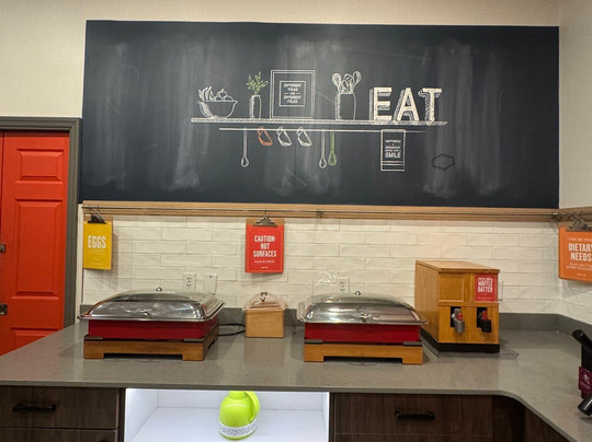 Hampton Inn Gainesville主图