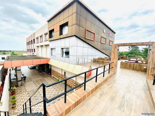 Monarch Express Sri City