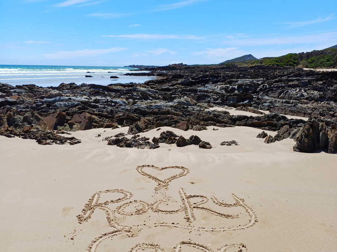 Rocky Cape Retreat主图