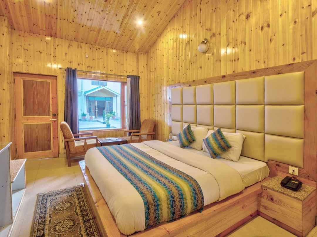 Trimurti Hotel Rama Palace主图