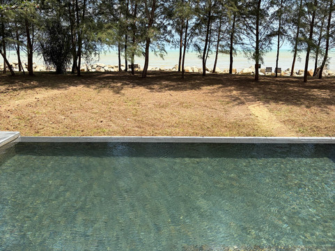 卡斯图里酒店主图