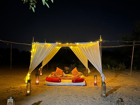 玛雅加尔酒店主图