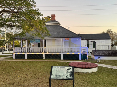 Key West Lighthouse Sunset Experience-基韦斯特必去景点