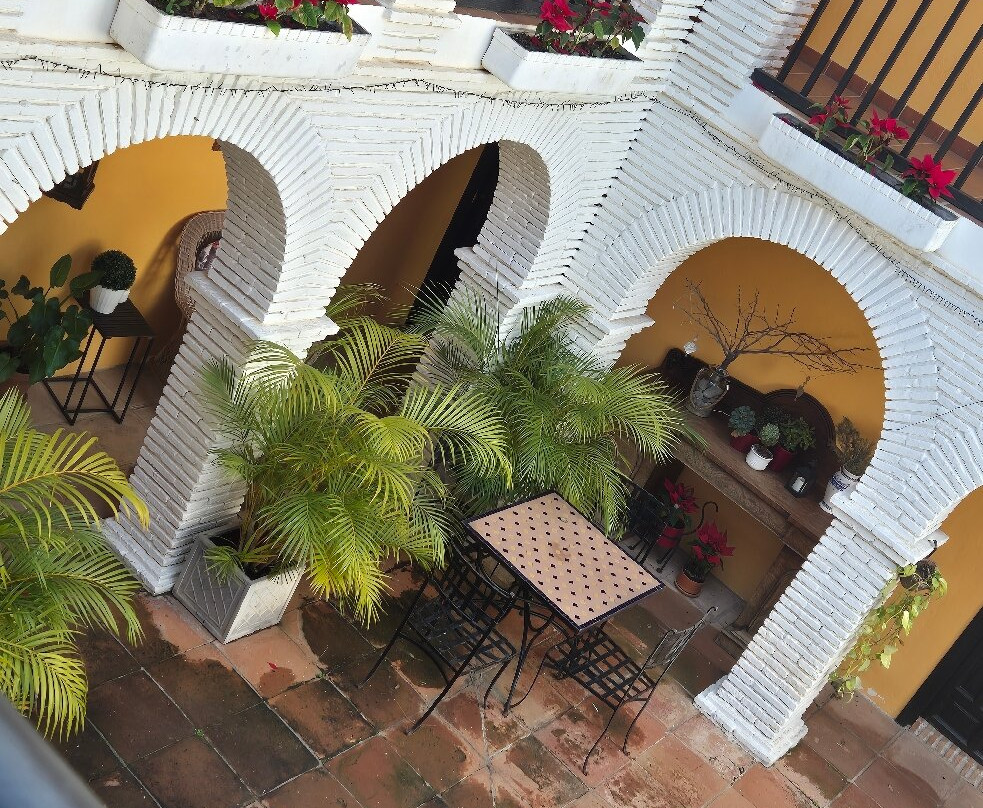 LA TARTANA 酒店精品店主图