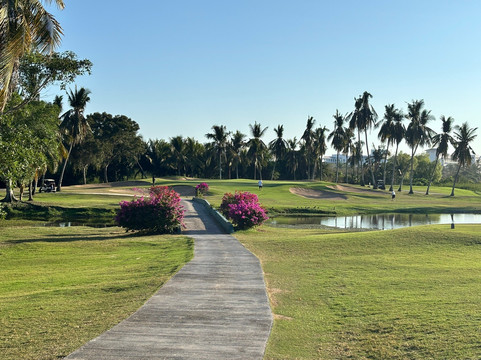 Flamingos Golf-Bucerias必去景点