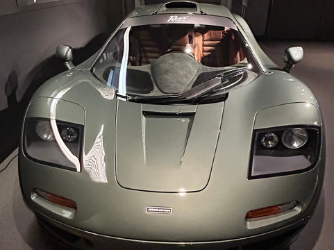 Revs Institute-那不勒斯必去景点