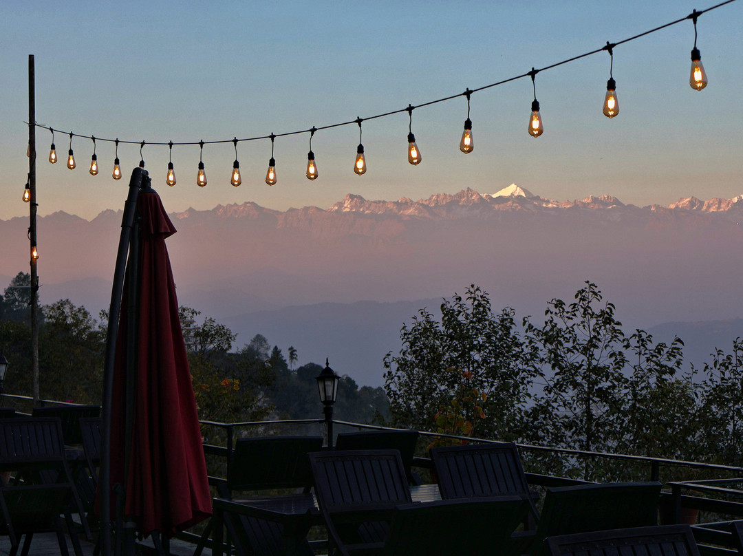 绿色山谷酒店主图