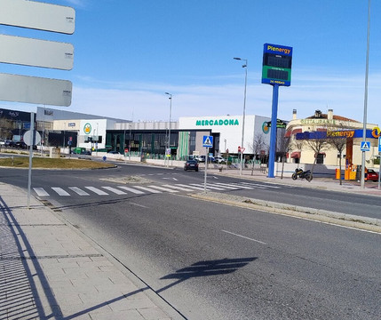 H2阿维拉酒店主图