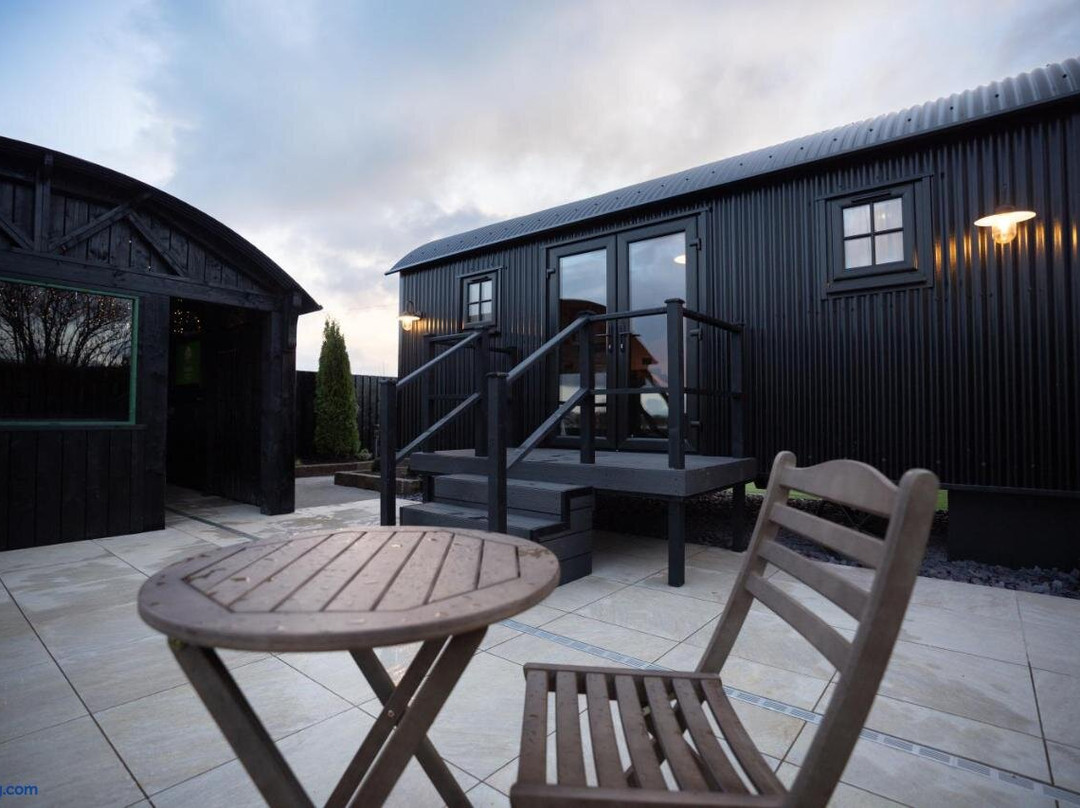 Friels Fairy Tree Lodges