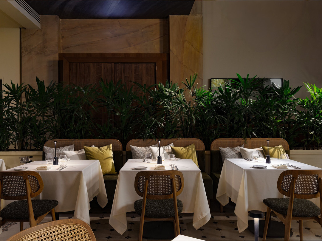 1890 Restaurant