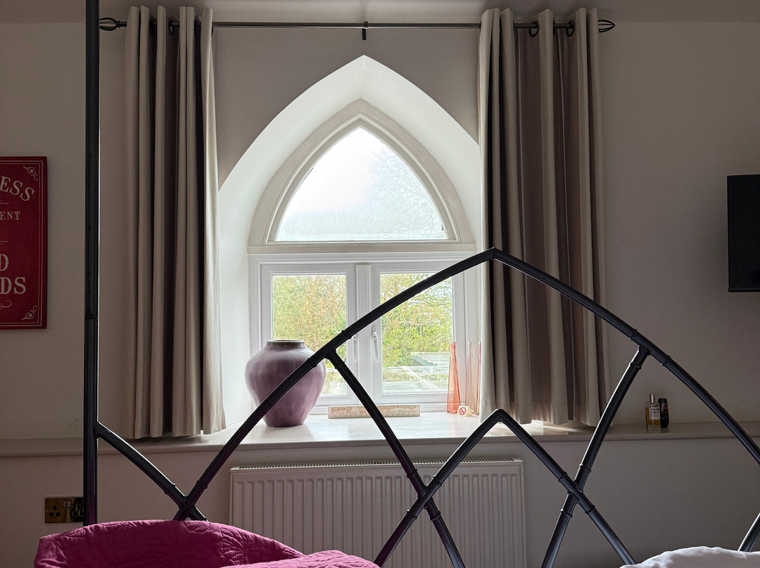 Tudor Lodge Bed & Breakfast主图