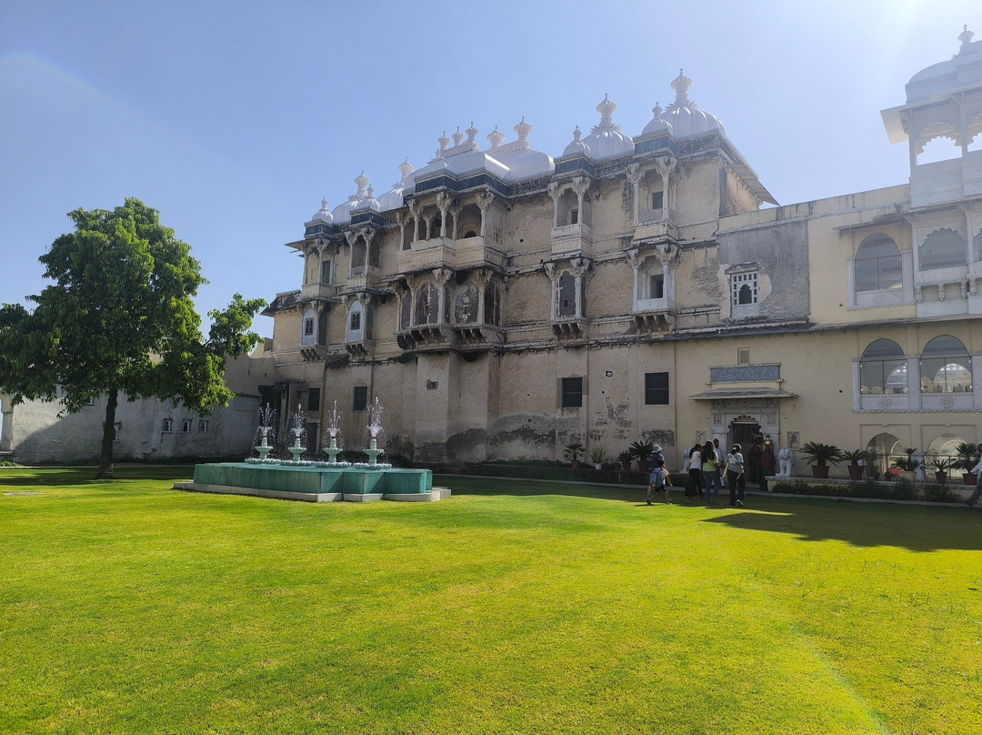 萨尔达尔加传统酒店主图