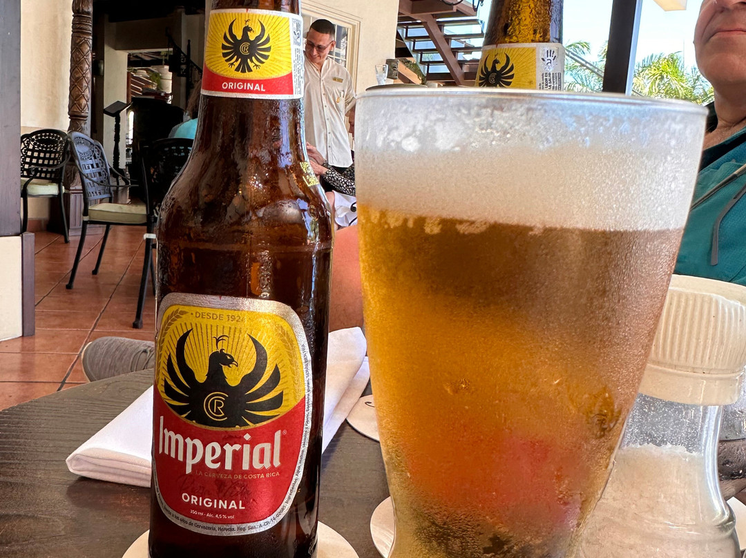 帕拉多自然度假村和温泉主图