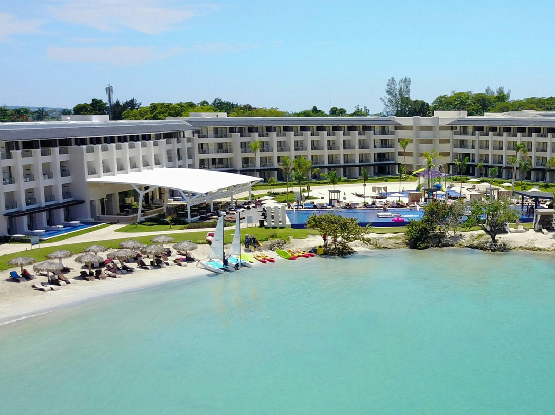 Green Island酒店住宿-Royalton Negril, An Autograph Collection All-Inclusive Resort