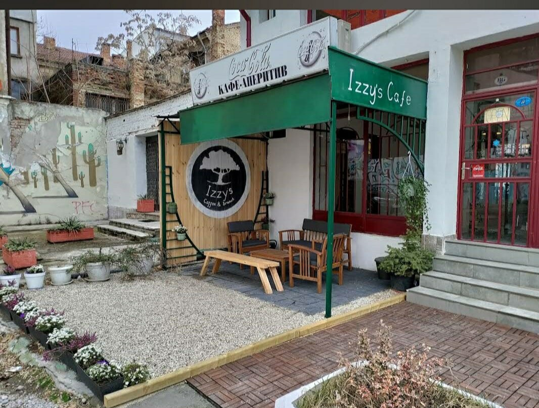 Izzy's Coffee And Brunch