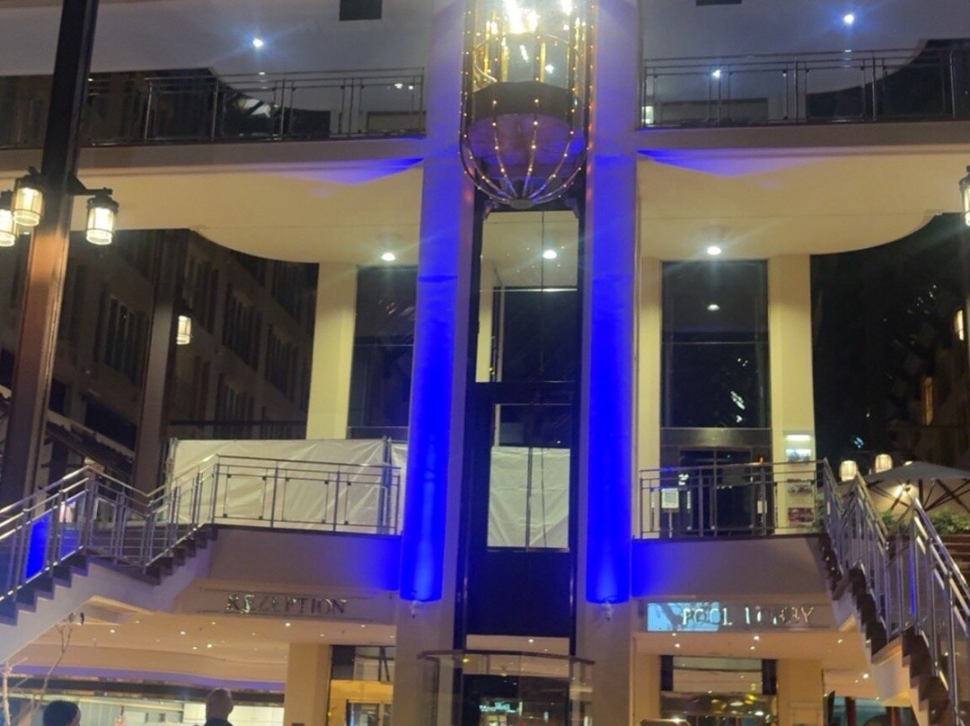 玛丽蒂姆科隆酒店主图