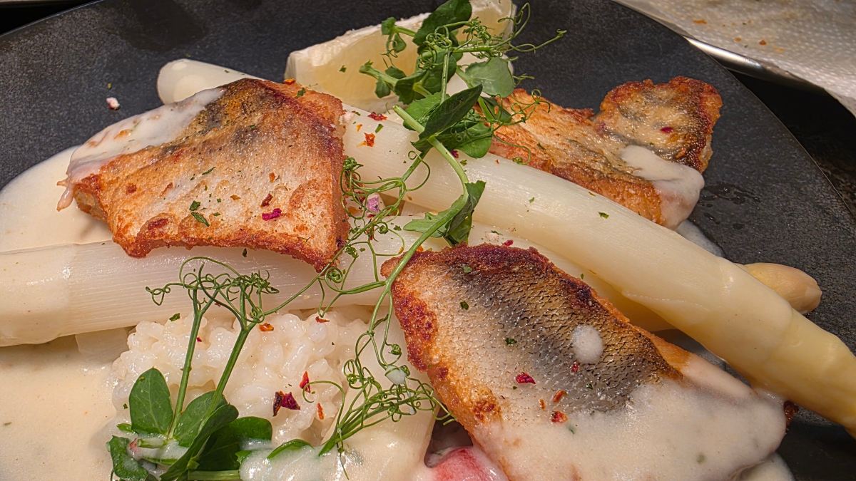 Alte Pfarrey-餐饮