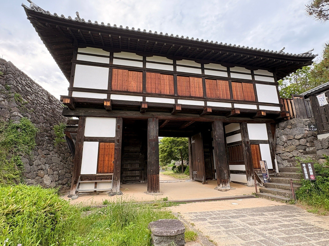 Komoro Castle Otemon-小诸市必去景点