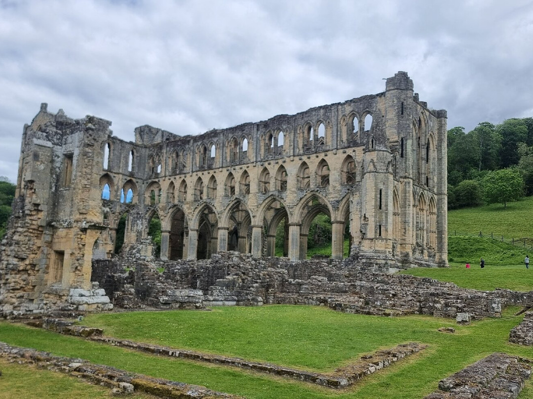 Rievaulx Abbey-赫尔姆斯利必去景点