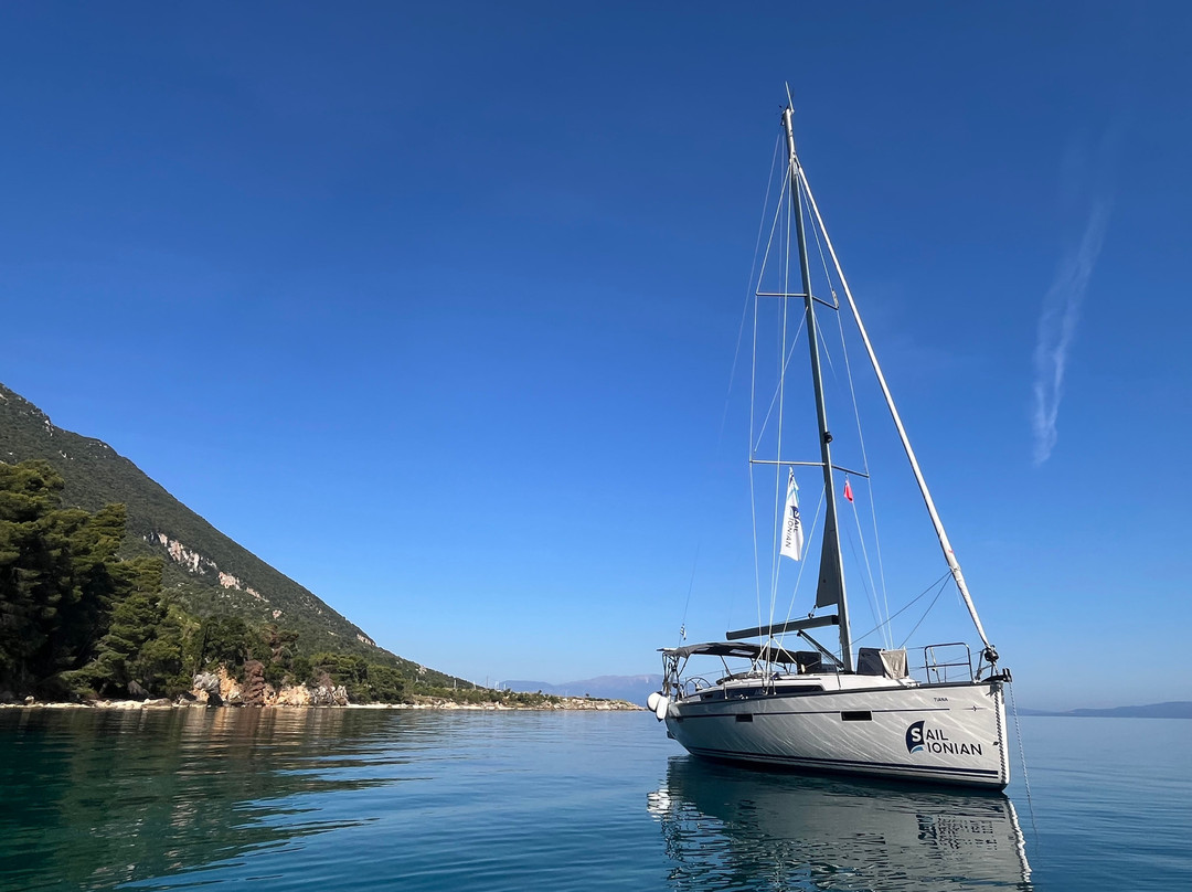Sail Ionian Yacht Charter-莱夫卡扎必去景点