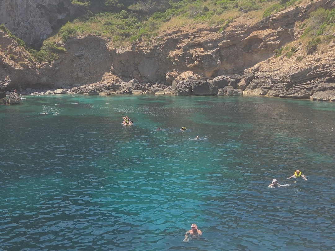 Playa del Puerto de Pollensa-波连萨必去景点