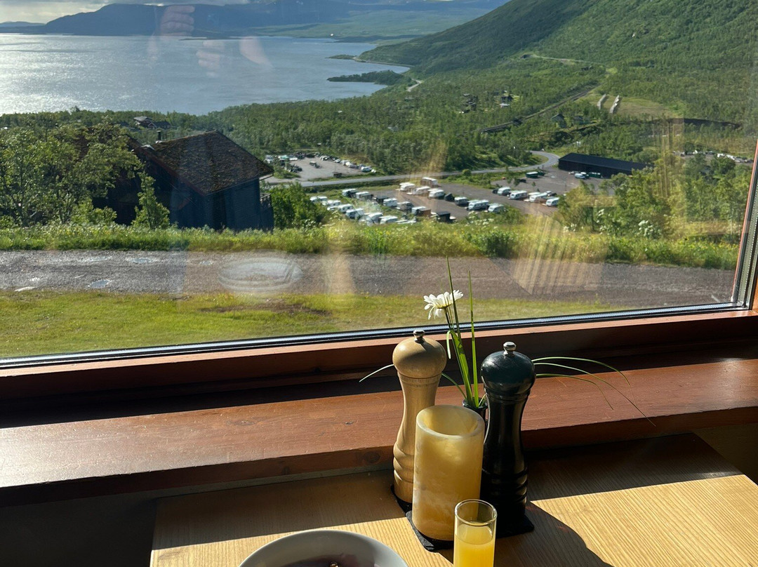 山之旅馆主图