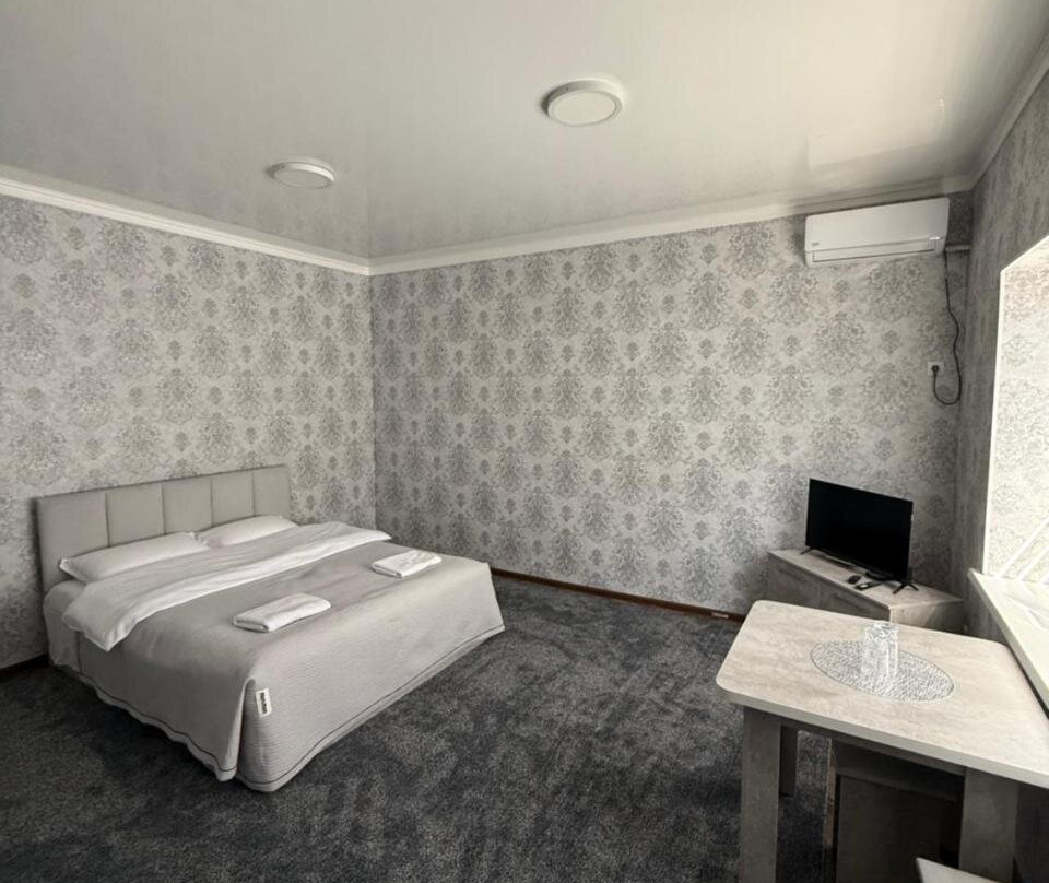 Kubat Guest House