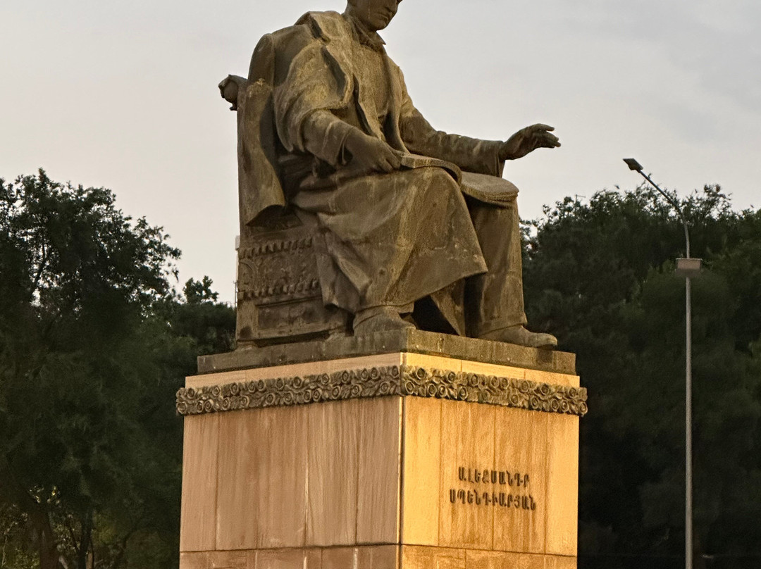 The Armenian National Academic Theater of Opera and Ballet named after Alexander Spendiaryan-埃里温必去景点