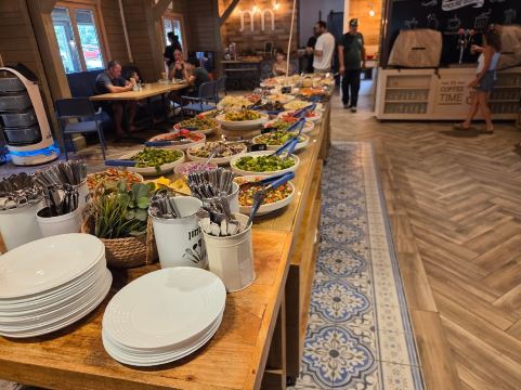 约旦河滨乡村旅游酒店-旅行者