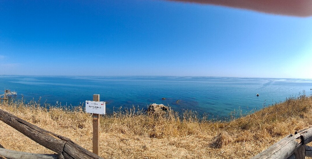 Riserva Naturale di Punta Aderci-瓦斯托必去景点